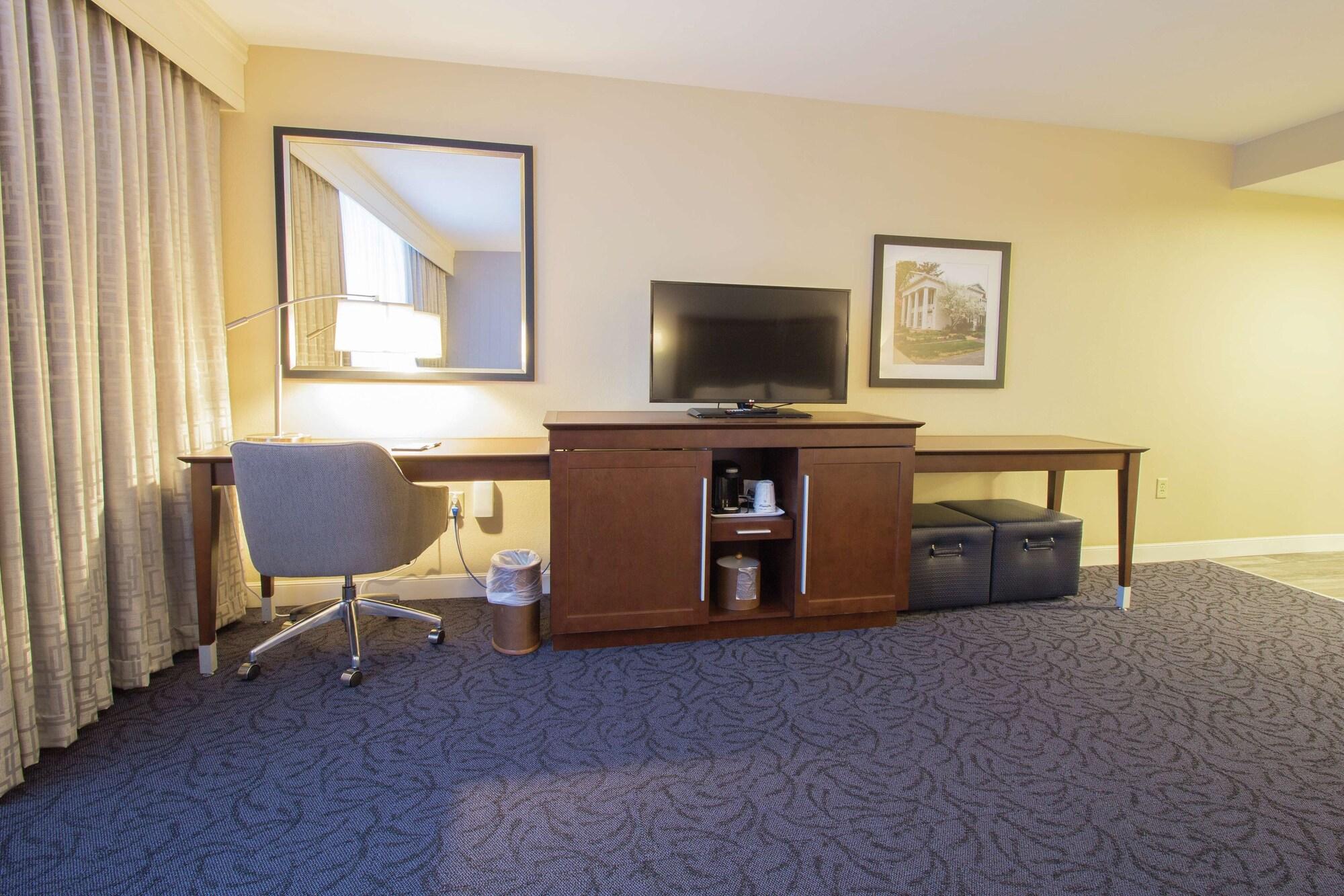 Hampton Inn & Suites Cazenovia, Ny Εξωτερικό φωτογραφία